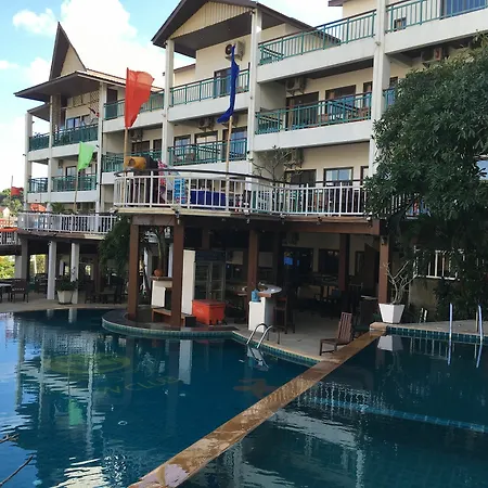 Drop In Hotel And Resort